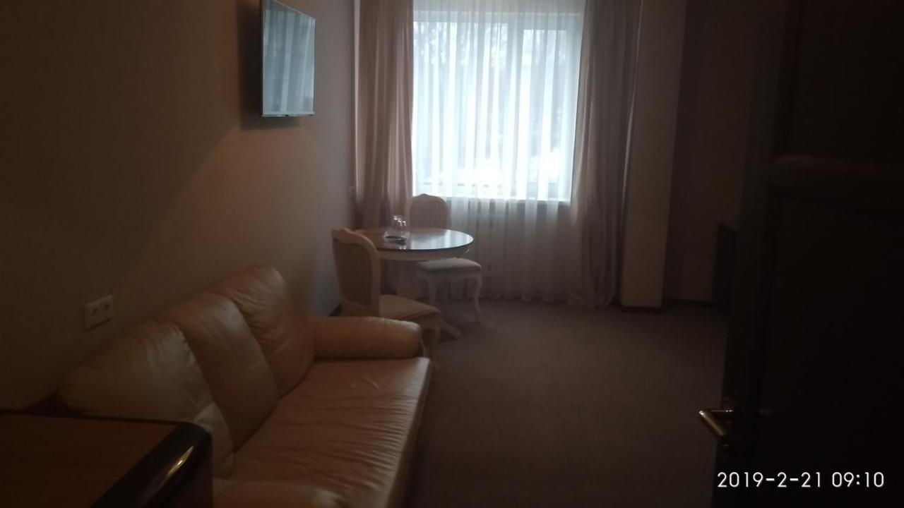 Hotel Olgas Hlybokaye Buitenkant foto